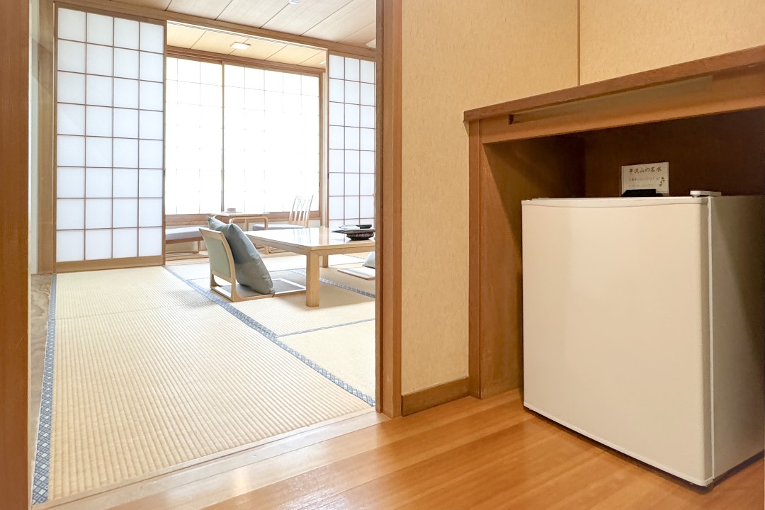 本館客室 和室8畳+広縁 画像5
